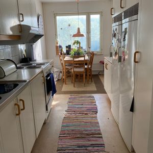 Gånglåten, Västra Frölunda - Photo 2