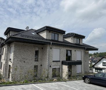 **Modern, Geräumig, Familiär: Das ideale Zuhause für Jedermann !** - Foto 1