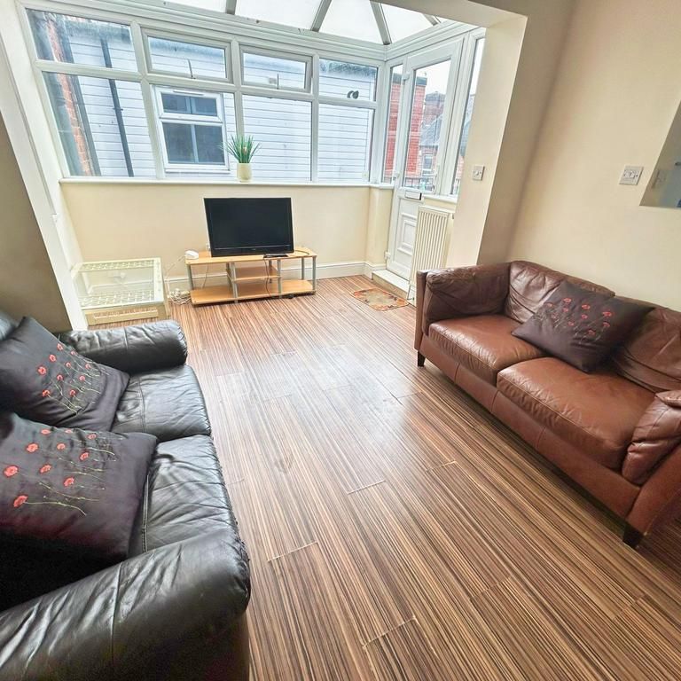 5 bedroom house share to rent - Photo 1