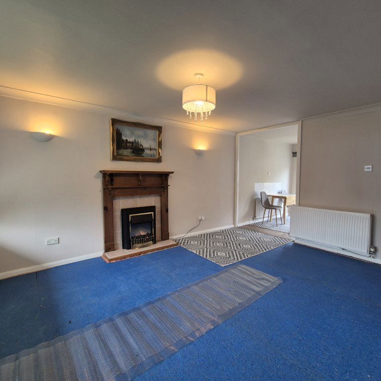 Arlington Court, Stourbridge, DY8 - Photo 1