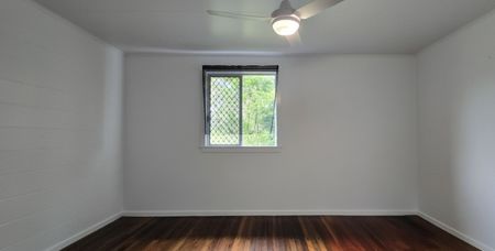 3 bedroom Unit + Office located in Atherton - Photo 3