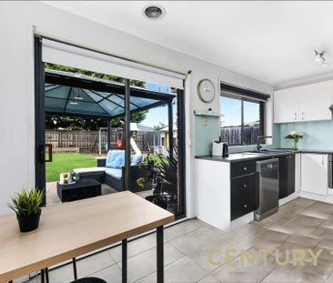 Comfortable Living in a Quiet Court - Photo 6