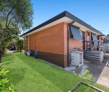 Low-Maintenance Living With A Garden Courtyard - Photo 4