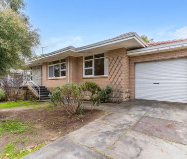 61 Cornwall Street, Dianella WA 6059 - Photo 5
