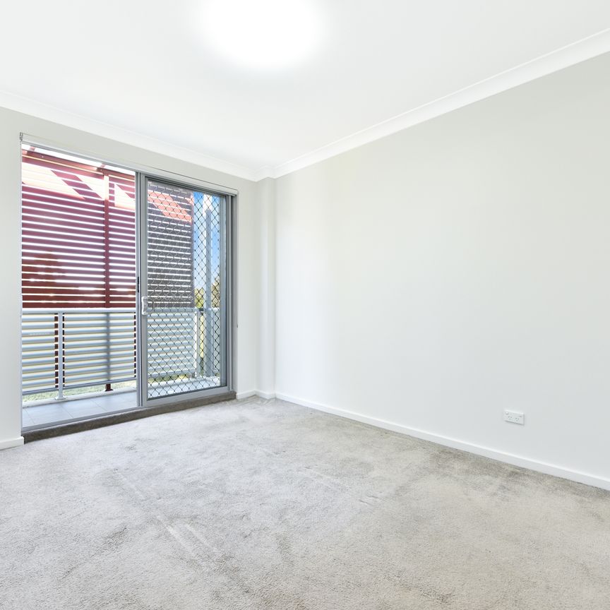 13/22 Burbang Crescent, 2116, Rydalmere Nsw - Photo 1