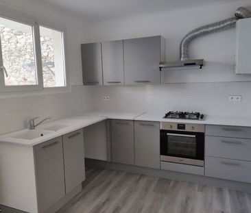 Location Appartement 3 pièces 70m² SETE 34200 - Photo 1