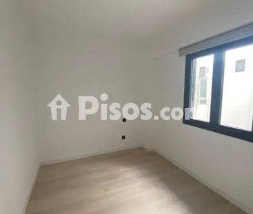 Piso en alquiler en Avinguda d'Argentina, 81, cerca de Carrer d' Alós - Photo 2