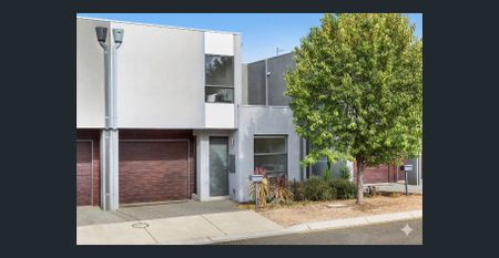 Spacious Townhouse In The Heart Of Geelong - Photo 5