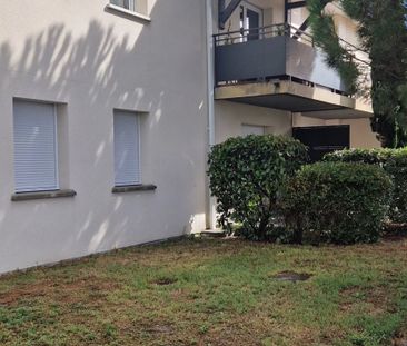Location Appartement 3 pièces 61 m2 à Saint-Médard-en-Jalles - Photo 3