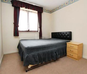 4 bedroom detached house to rent - Photo 5