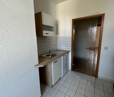 ***Geräumige Wohnung in zentraler Lage in Chemnitz-Schönau*** - Foto 1