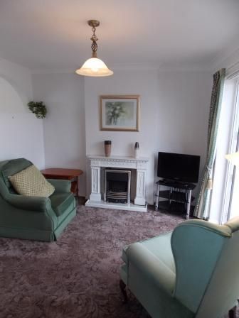 1 bedroom bungalow to rent - Photo 2