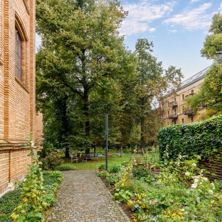 Urban Duplex-Living - Photo 4