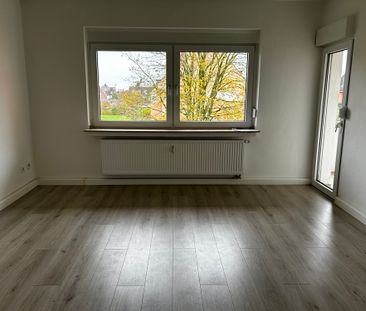 Modernes Wohnen 3 Zimmer mit Balkon in der 1 Etage - Foto 2