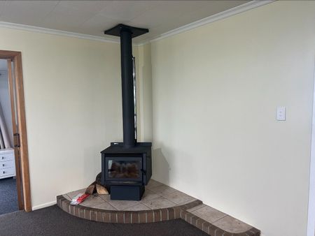 60 Tiwhaiti Road, Hawera, South Taranaki, Taranaki 4610 - Photo 5