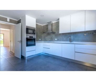 4 room luxury House for rent in Palmela, Distrito de Setúbal - Photo 4