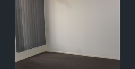 SPACIOUS FAMILY HOME - Photo 5