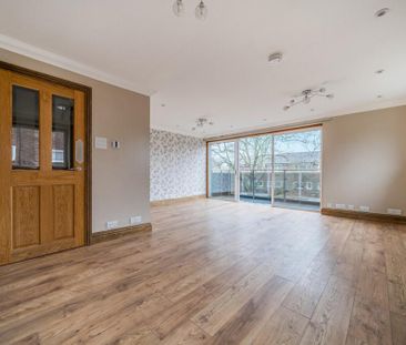 3 bedroom maisonette to rent - Photo 4