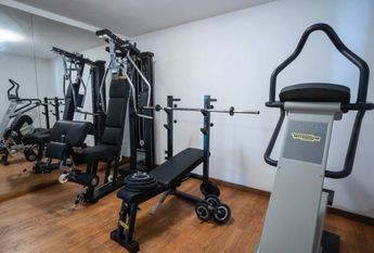 via Pietro neni, 7, Forte dei Marmi, Tuscany 55042