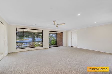 Waterfront Living! - Photo 5