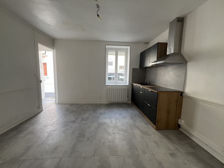 Location Appartement 2 pièces 40m² REIMS 51100 - Photo 2