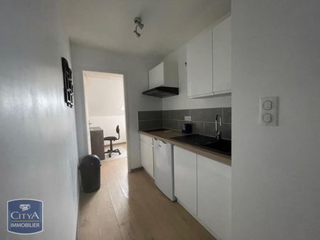 Location Appartement 2 pièces 19m² PERIGUEUX 24000 - Photo 4
