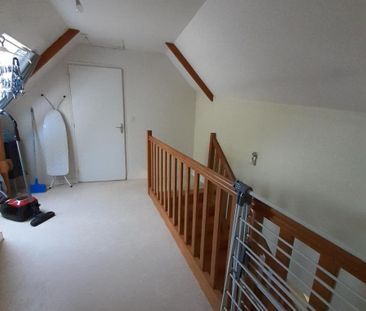 A LOUER APPARTEMENT T2 DUPLEX LAVAL - Photo 6