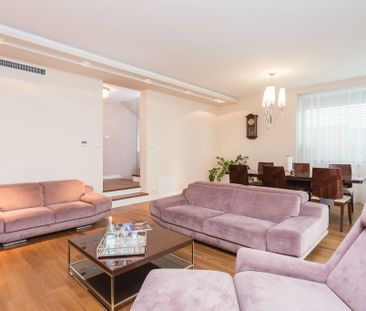 Dom dla rodziny 280m2, 6 pokoi, Bielawa - Фото 2