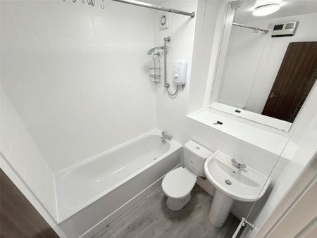 2 bedroom apartment to rent - Photo 5