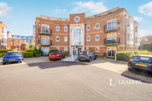 1 bedroom apartment to rent Jupiter Court, Gunwharf Quays - Photo 1