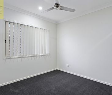 Perfect Brand New Family Home In Quiet and Leafy neighbourhood!! - Photo 1