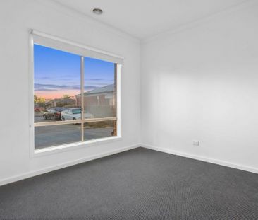 1/31 Horseshoe Circuit, Truganina VIC, Belconnen - Photo 4