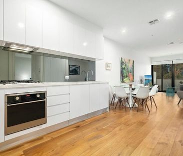 STYLISH 2 BEDROOM APARTMENT IN LEAFY BRIGHTON SETTING - Photo 5