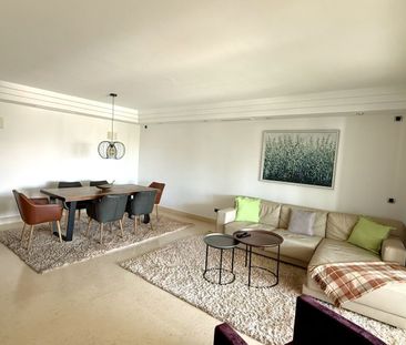 Middle Floor Apartment in The Golden Mile - Photo 4