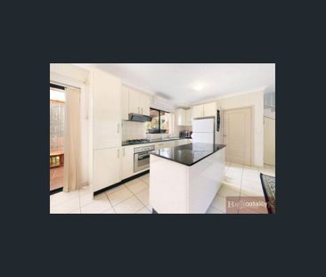 Modern full brick townhouse For Rent at Lakemba - Photo 4