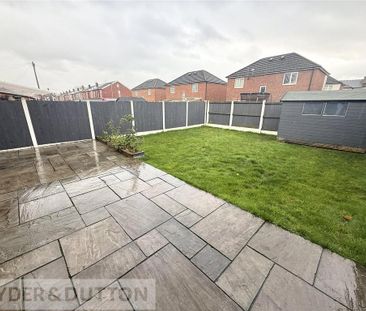 4 bedroom semi-detached house to rent - Photo 5