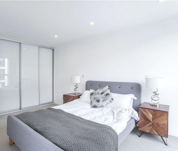1 Bed Flat, Dance Square, EC1V - Photo 2