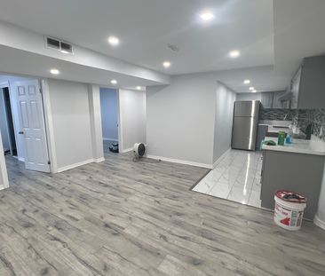 For Lease - 115 Chessington Avenue, East Gwillimbury, Ontario - Photo 1