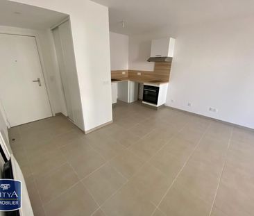 Location Appartement 2 pièces 40m² HYERES 83400 - Photo 1