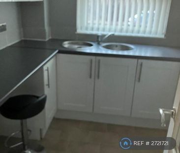 2 bedroom maisonette to rent - Photo 6