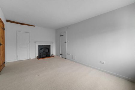 5 bedroom detached house to rent - Photo 4