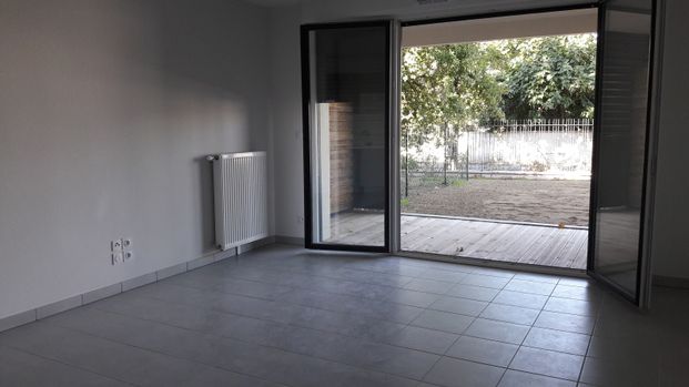 Location Appartement 2 pièces 40m² LAUNAGUET 31140 - Photo 1