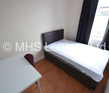 5 Bedroom Mid Terraced House for rent in Hartley Grove - Photo 2