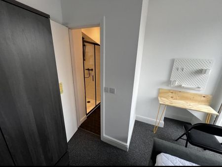 5 bedroom house to rent - Photo 4