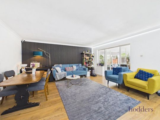 3 bedroom detached house to rent - Photo 1