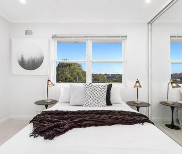 Renovated one bed unit in whisper quiet locale - Photo 4