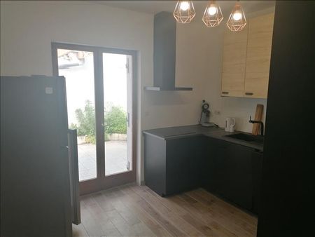 1 pièce - Meublé - 13 m² - 1er étage - Colocation autorisée - Photo 2
