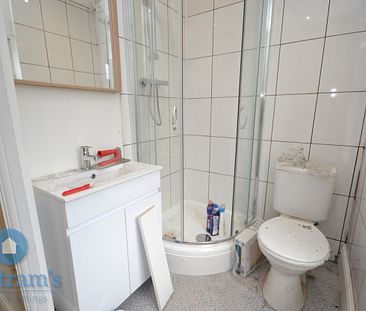 1 bed Shared House for Rent - Photo 5