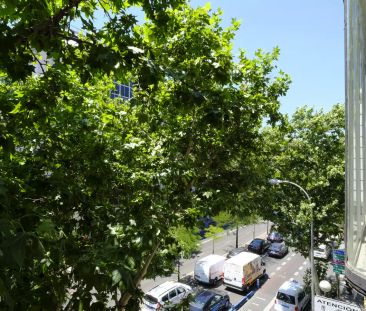 Room in a shared 8-bedroom apartment for rent in Trafalgar perfect ... - Foto 6