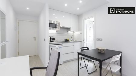 madrid, Community of Madrid 28011 - Foto 2